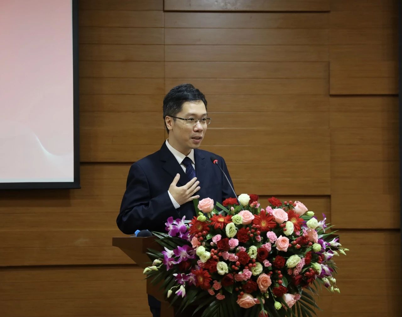 williamhill中国官网