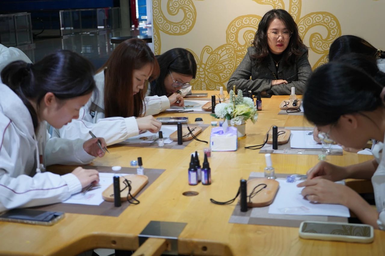 williamhill中国官网